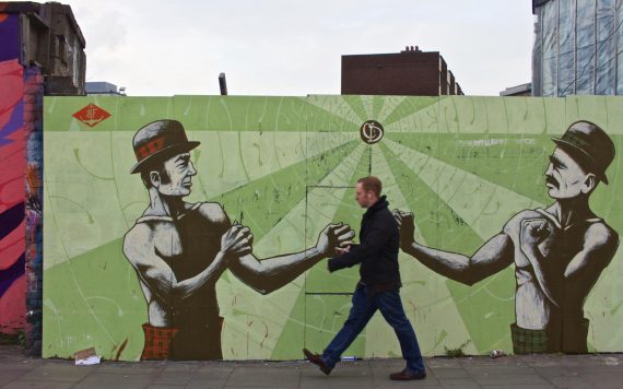 boxing men